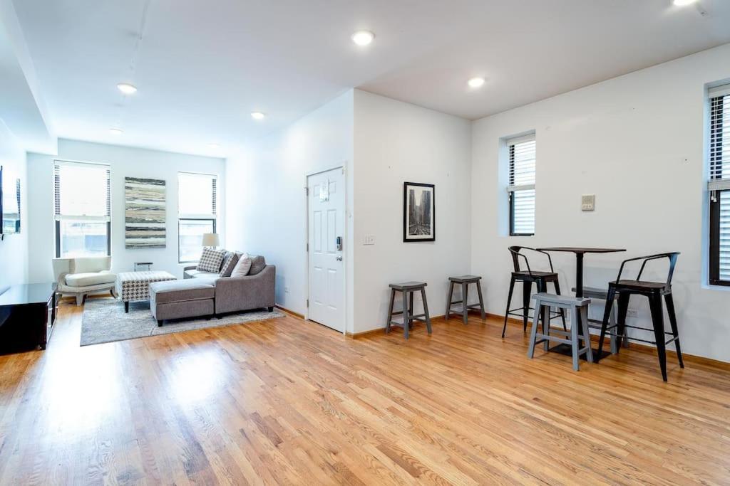 Central Chicago Suite2 Access To Patio المظهر الخارجي الصورة