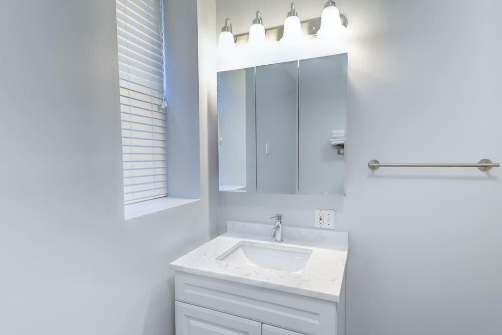 Central Chicago Suite2 Access To Patio المظهر الخارجي الصورة